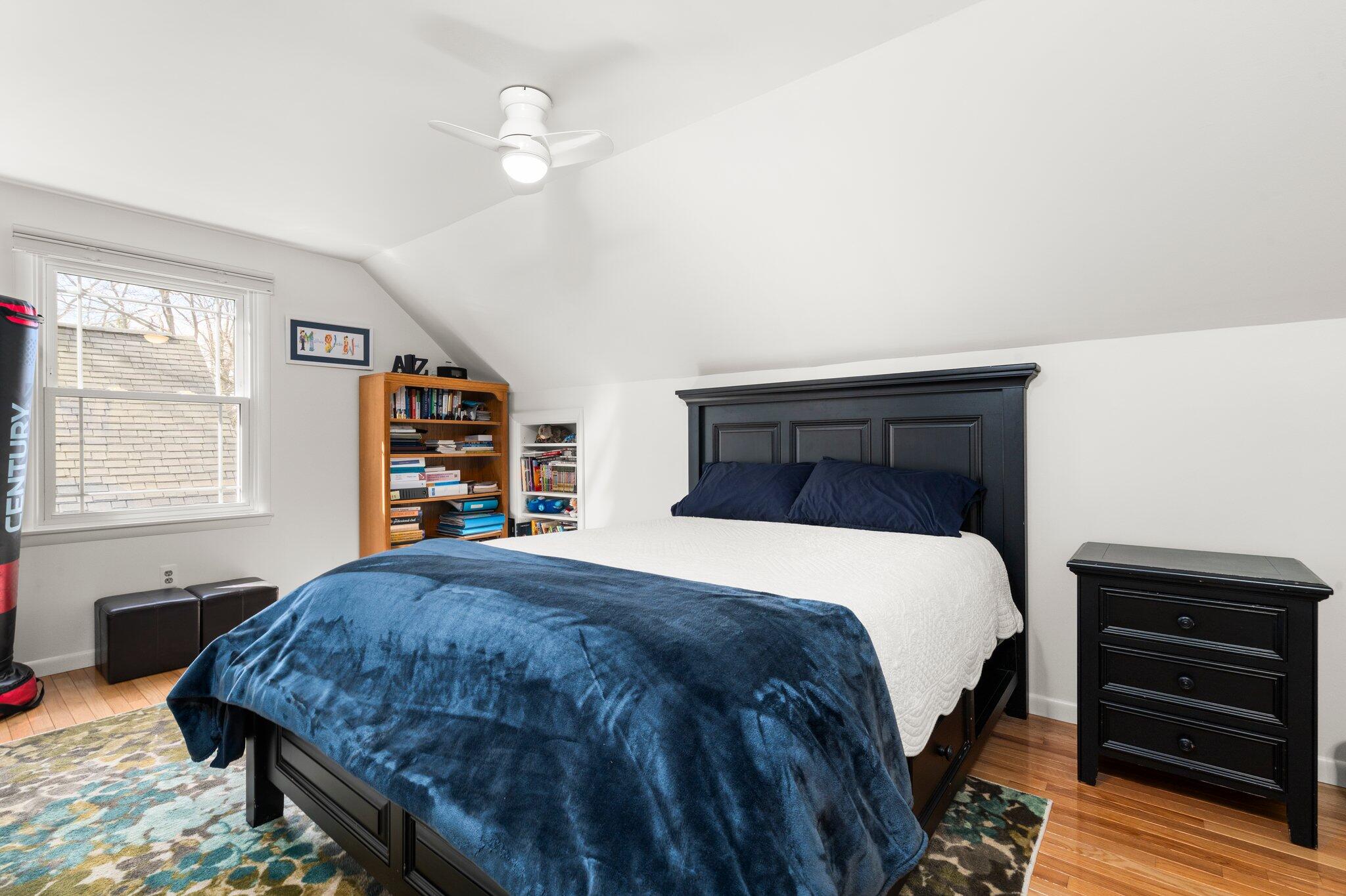 1710 Newport Road Ann Arbor, MI 48103 - Photo 27 of 50 Third bedroom