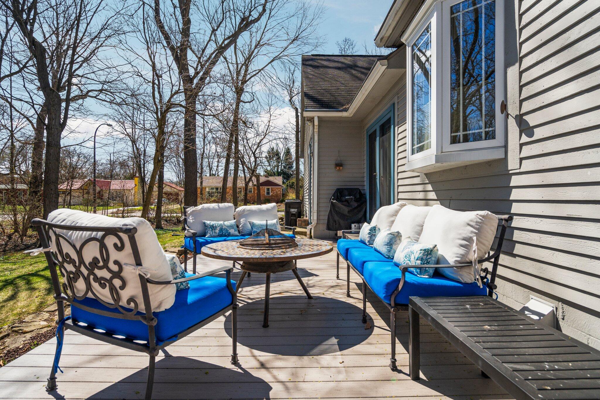 1710 Newport Road Ann Arbor, MI 48103 - Photo 34 of 50 Deck