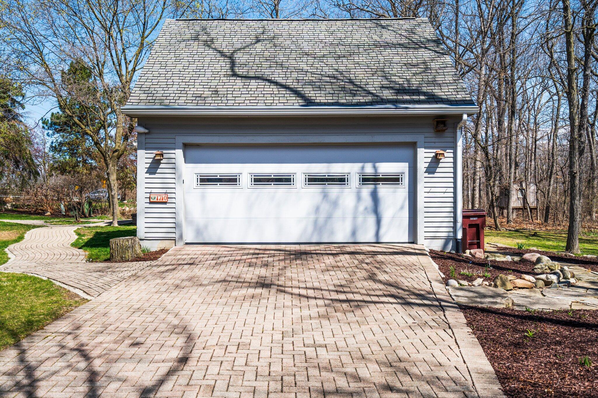 1710 Newport Road Ann Arbor, MI 48103 - Photo 38 of 50 Garage