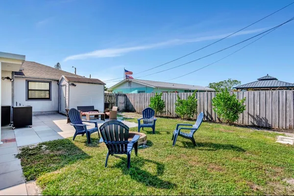 $3,500 | 2099 Southeast Madison Street, Unit 34997, Stuart, FL 34997