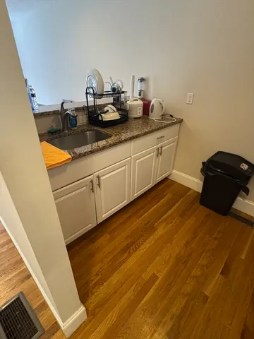 $2,550 | 7 Havre Street, Unit 2, Boston, MA 02128