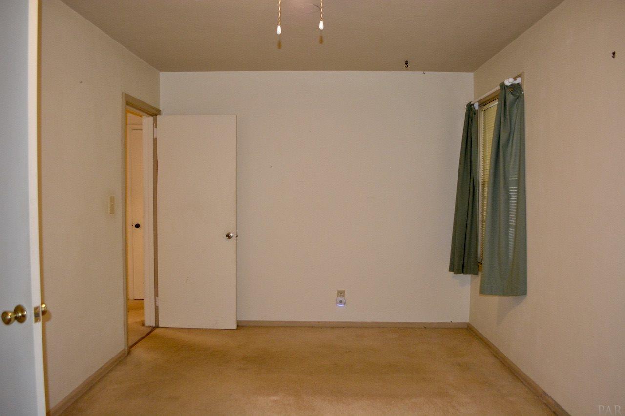 406 Gibbs Road Pensacola, FL 32507 - Photo 18 of 39 Gallery Image 18