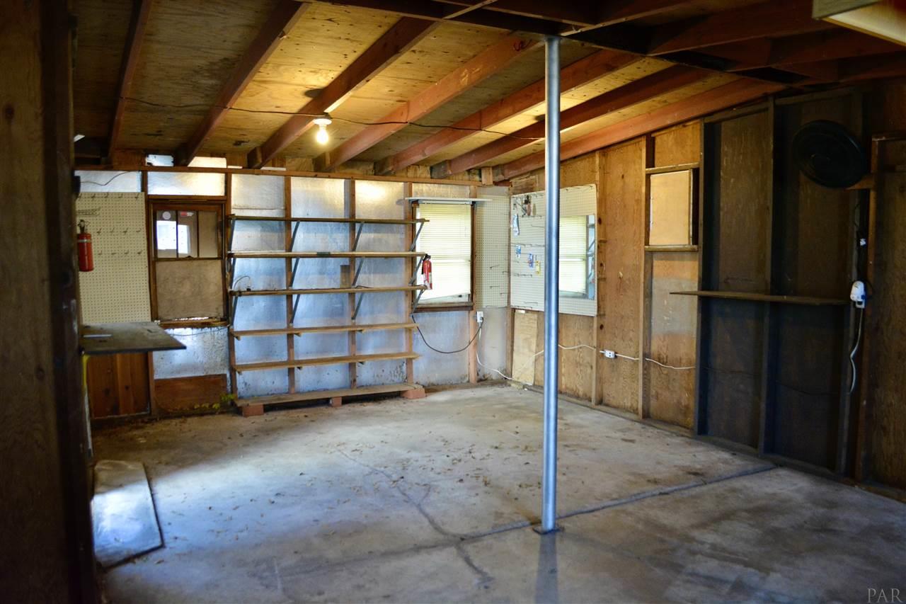 406 Gibbs Road Pensacola, FL 32507 - Photo 27 of 39 Gallery Image 27