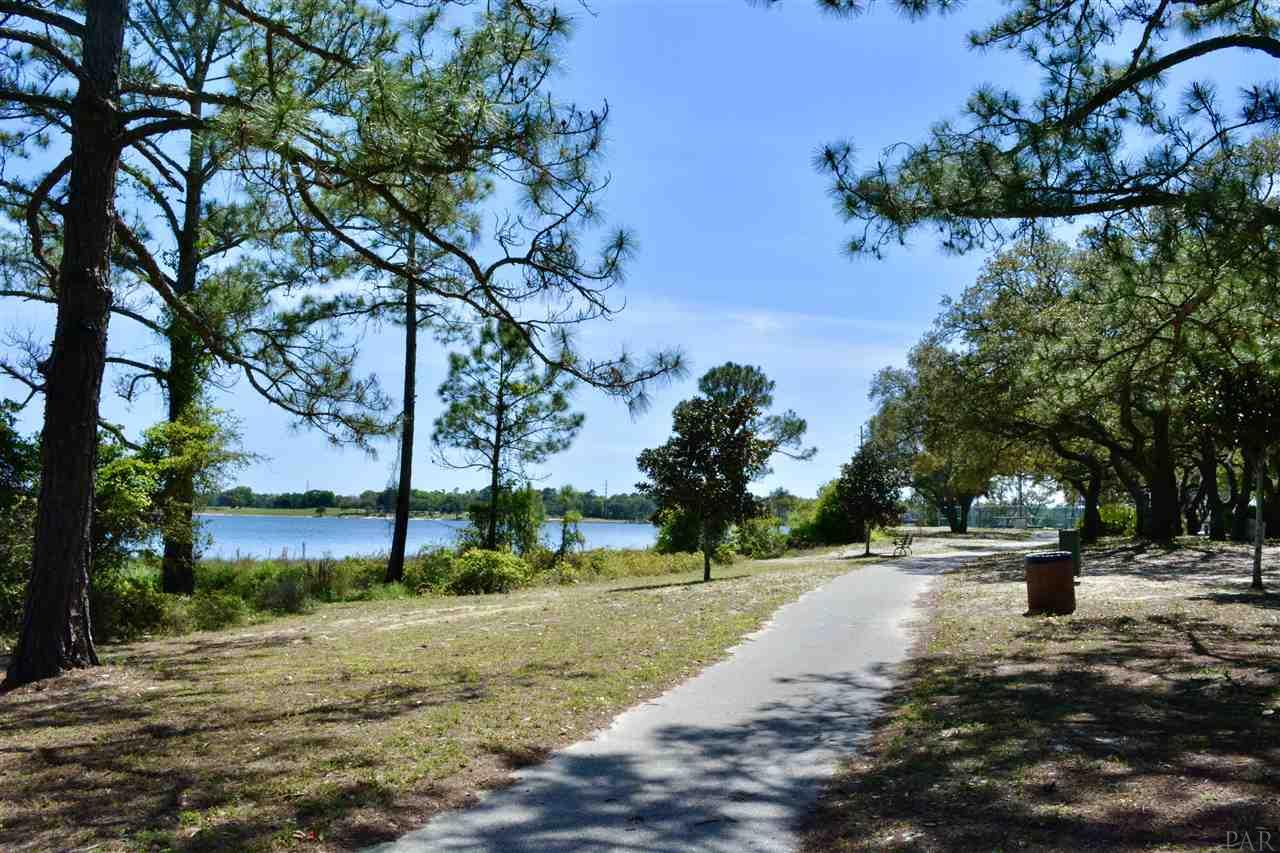 406 Gibbs Road Pensacola, FL 32507 - Photo 37 of 39 Gallery Image 37