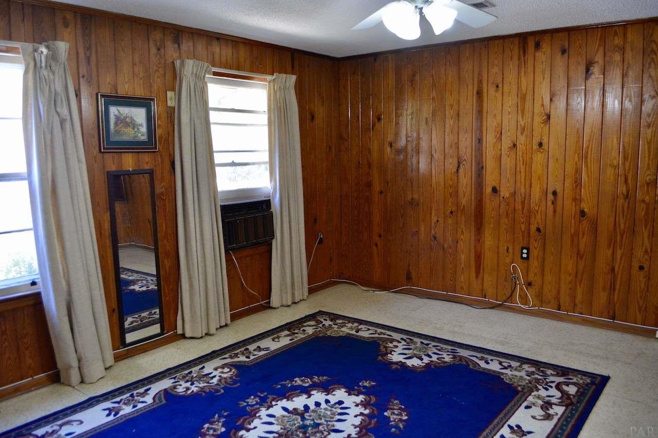 406 Gibbs Road Pensacola, FL 32507 - Photo 9 of 39 Gallery Image 9