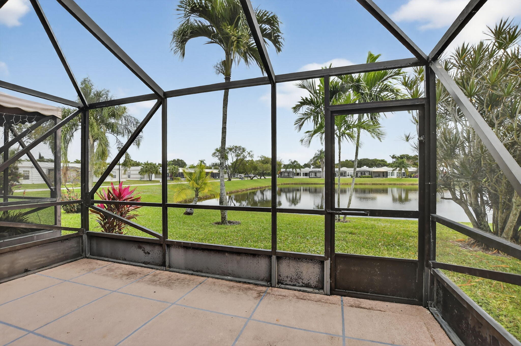 18900 Haywood Terrace, Unit 6 Boca Raton, FL 33496 - Photo 31 of 48 31-web-or-mls-DSC_8399