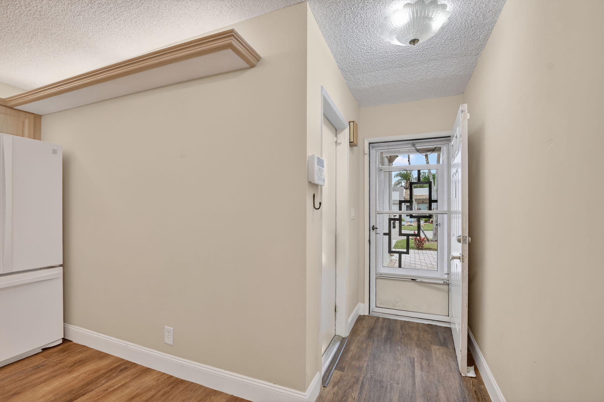18900 Haywood Terrace, Unit 6 Boca Raton, FL 33496 - Photo 5 of 48 5-web-or-mls-DSC_8271