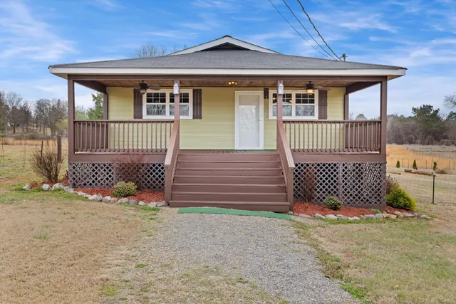 $269,900 | 2097 McEntire Circle, Chatsworth, GA 30705