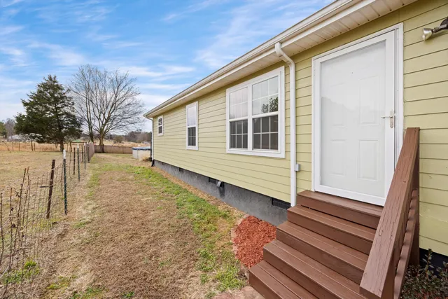 $269,900 | 2097 McEntire Circle, Chatsworth, GA 30705