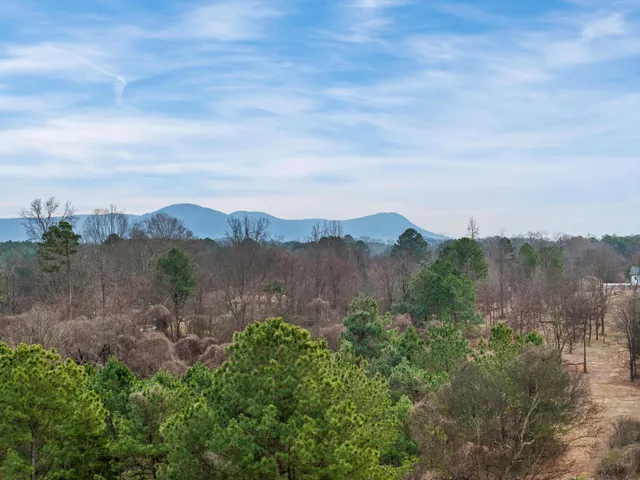 $269,900 | 2097 McEntire Circle, Chatsworth, GA 30705