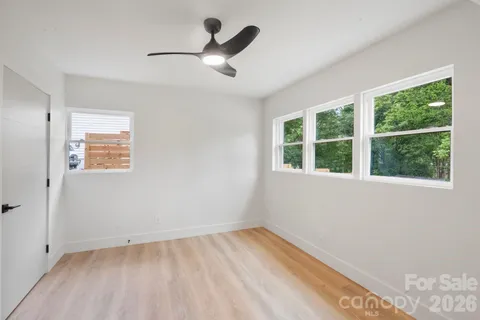 $650,000 | 3320 Winterfield Place, Charlotte, NC 28205