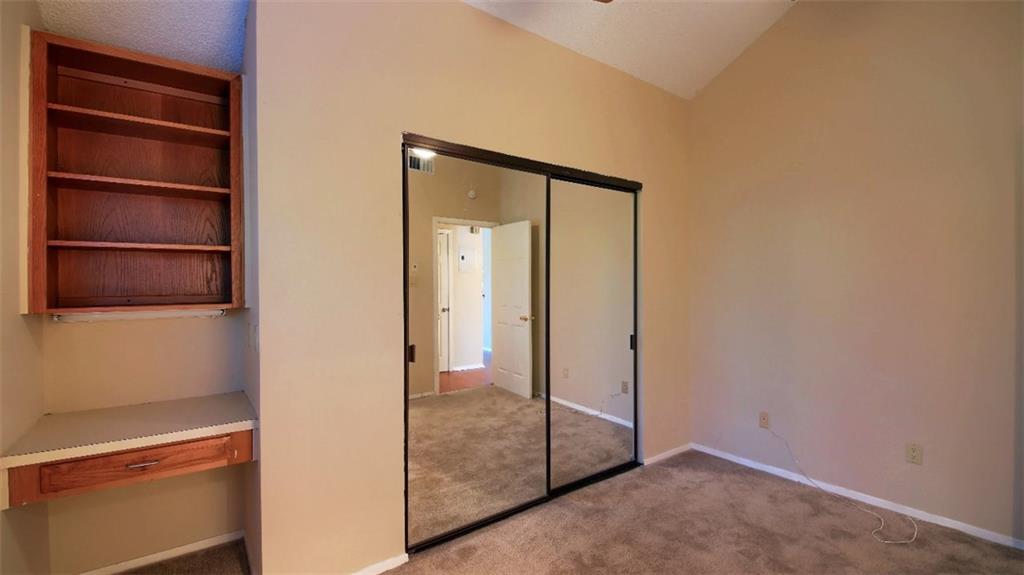 908 Poplar Street, Unit 203 Austin, TX 78705 - Photo 5 of 9