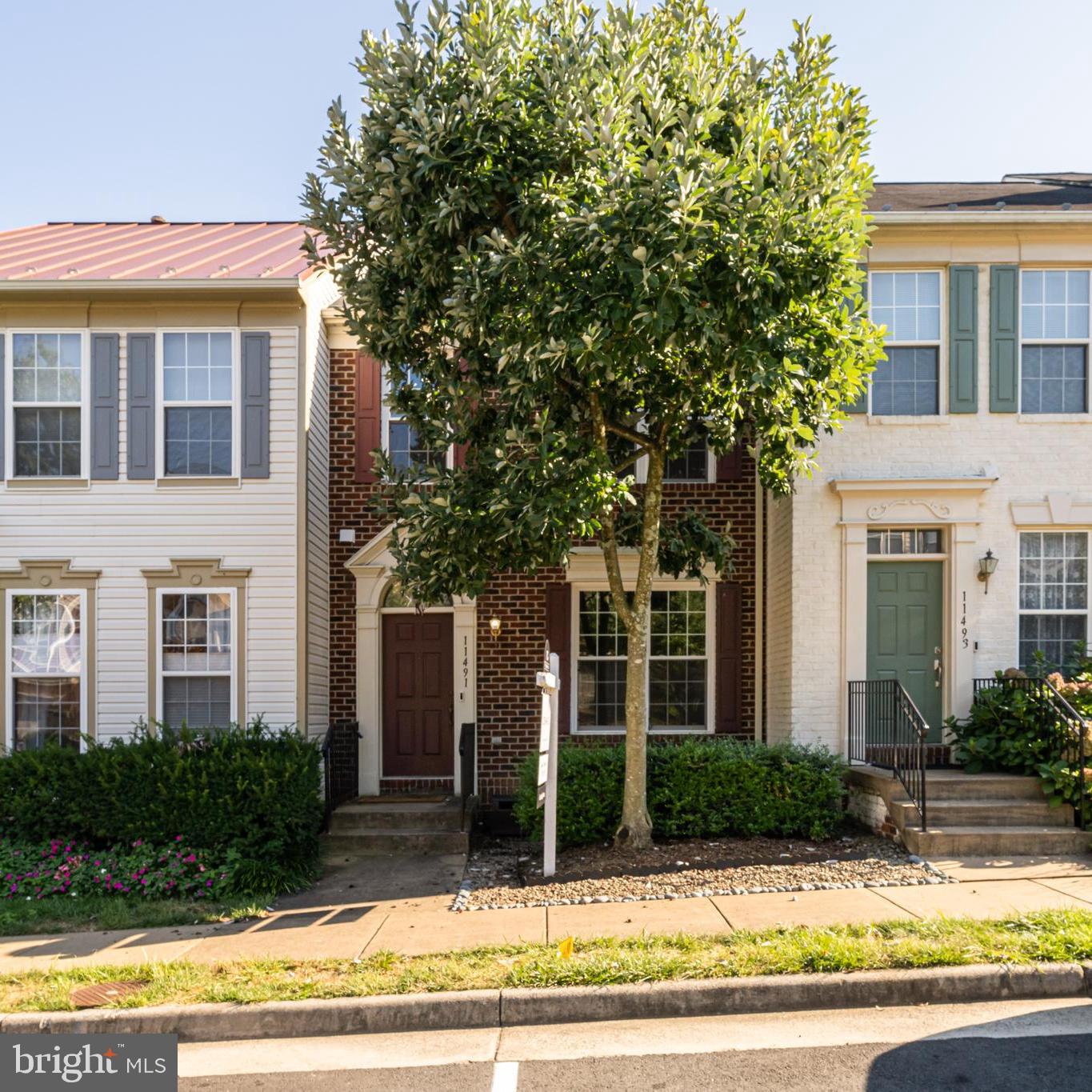 11491 Heritage Commons Way Reston, VA 20194 - Photo 4 of 40