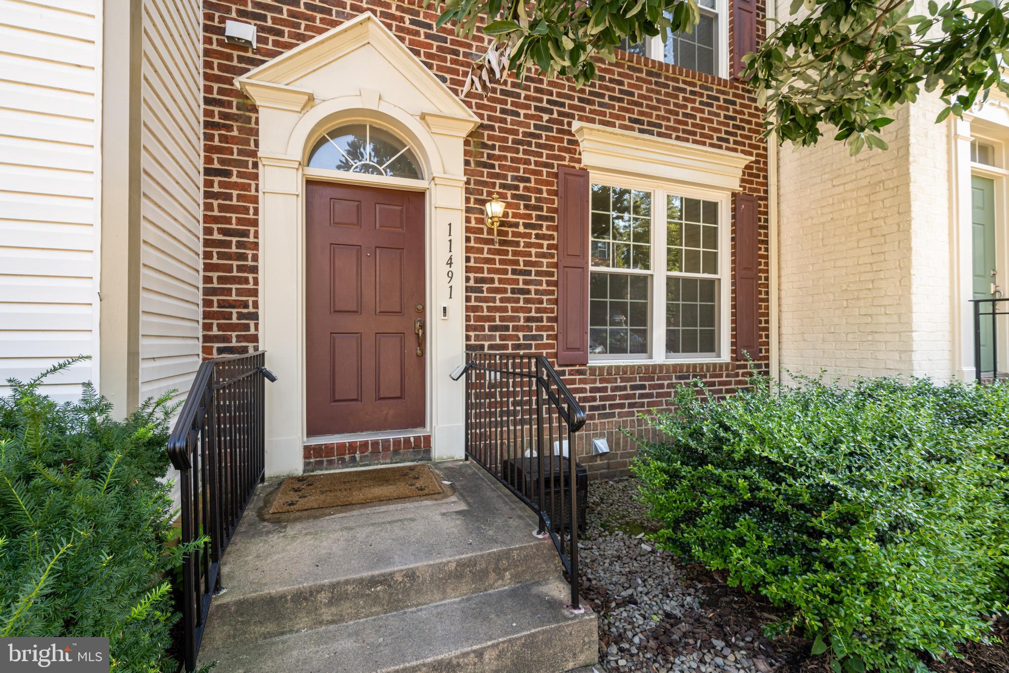11491 Heritage Commons Way Reston, VA 20194 - Photo 5 of 40