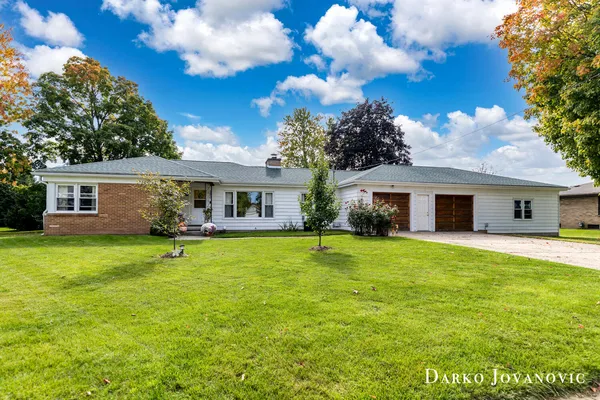 $349,000 | 390 West Division Street, Sparta, MI 49345