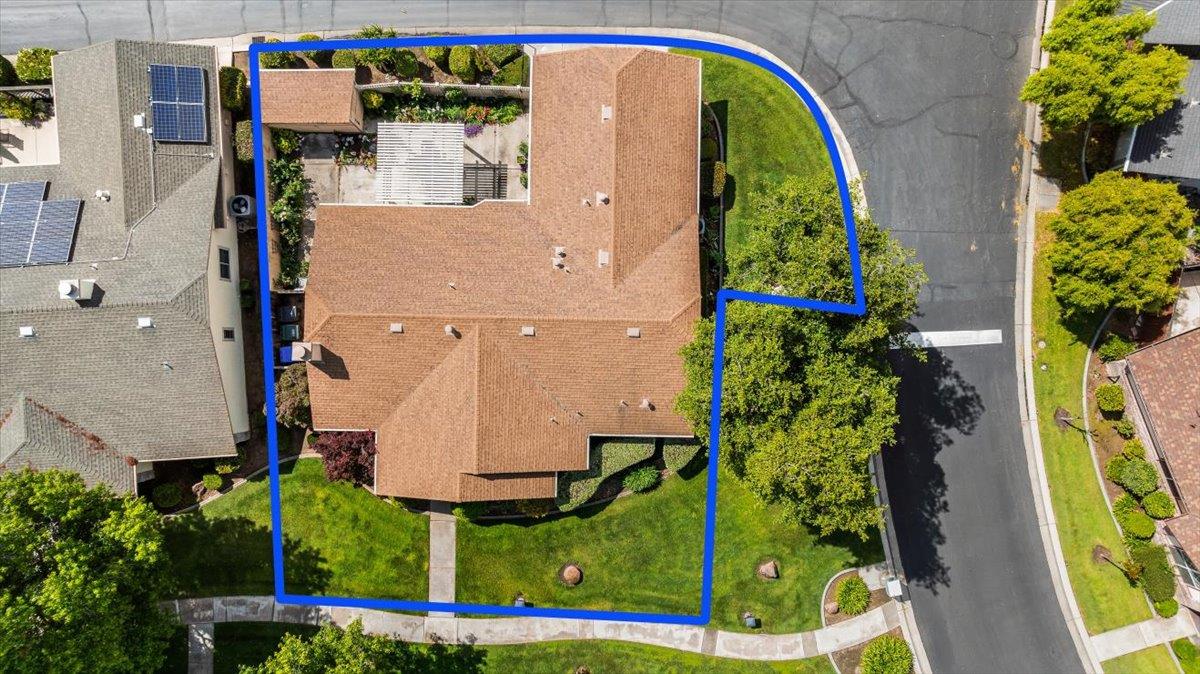 2136 Candy Cane Walk Manteca, CA 95336 - Photo 47 of 60 an aerial view of a house