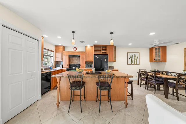 $2,300 | 13990 Nesting Way, Unit C, Delray Beach, FL 33484