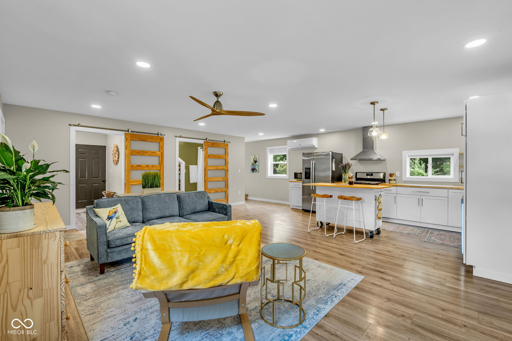 11631 Hickory Nut Road Cloverdale, IN 46120 - Photo 4 of 56