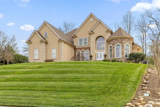 $699,000 | 174 Lonesome Dove Lane, Ringgold, GA 30736