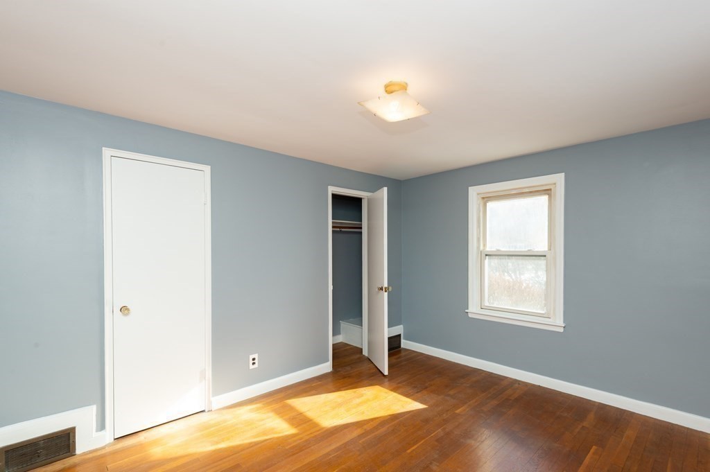 6 Trickett Road Lynnfield, MA 01940 - Photo 26 of 41 Gallery Image 26