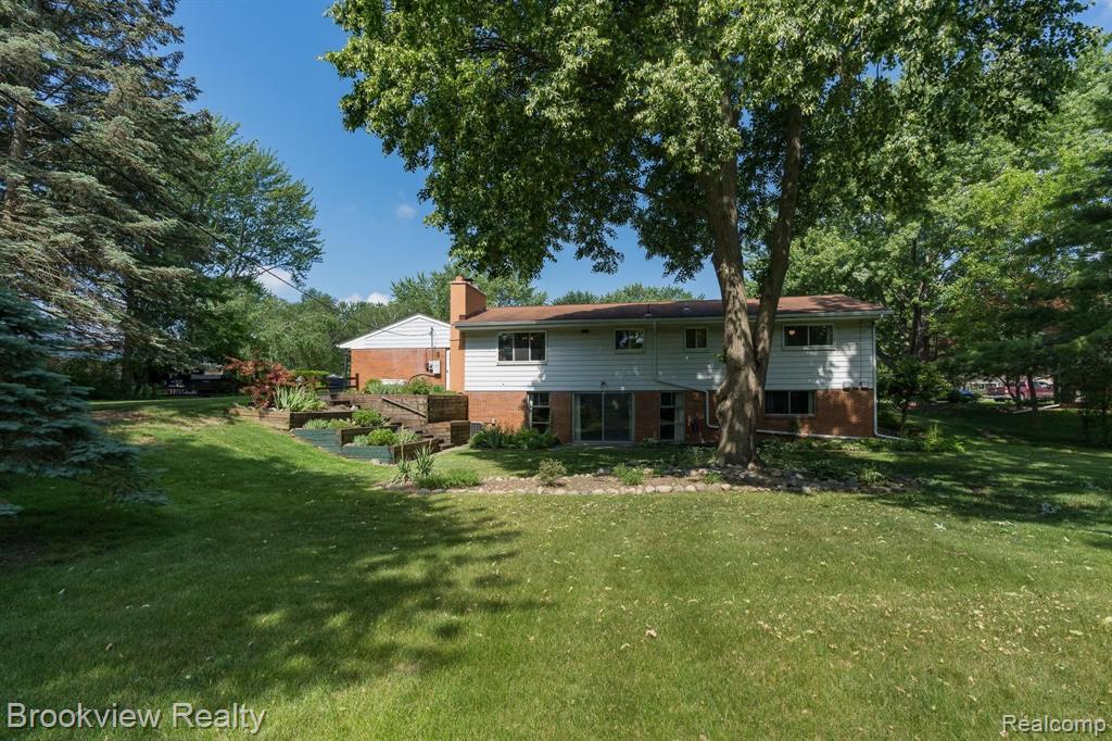 290 Donegal Drive Rochester Hills, MI 48309 - Photo 33 of 33