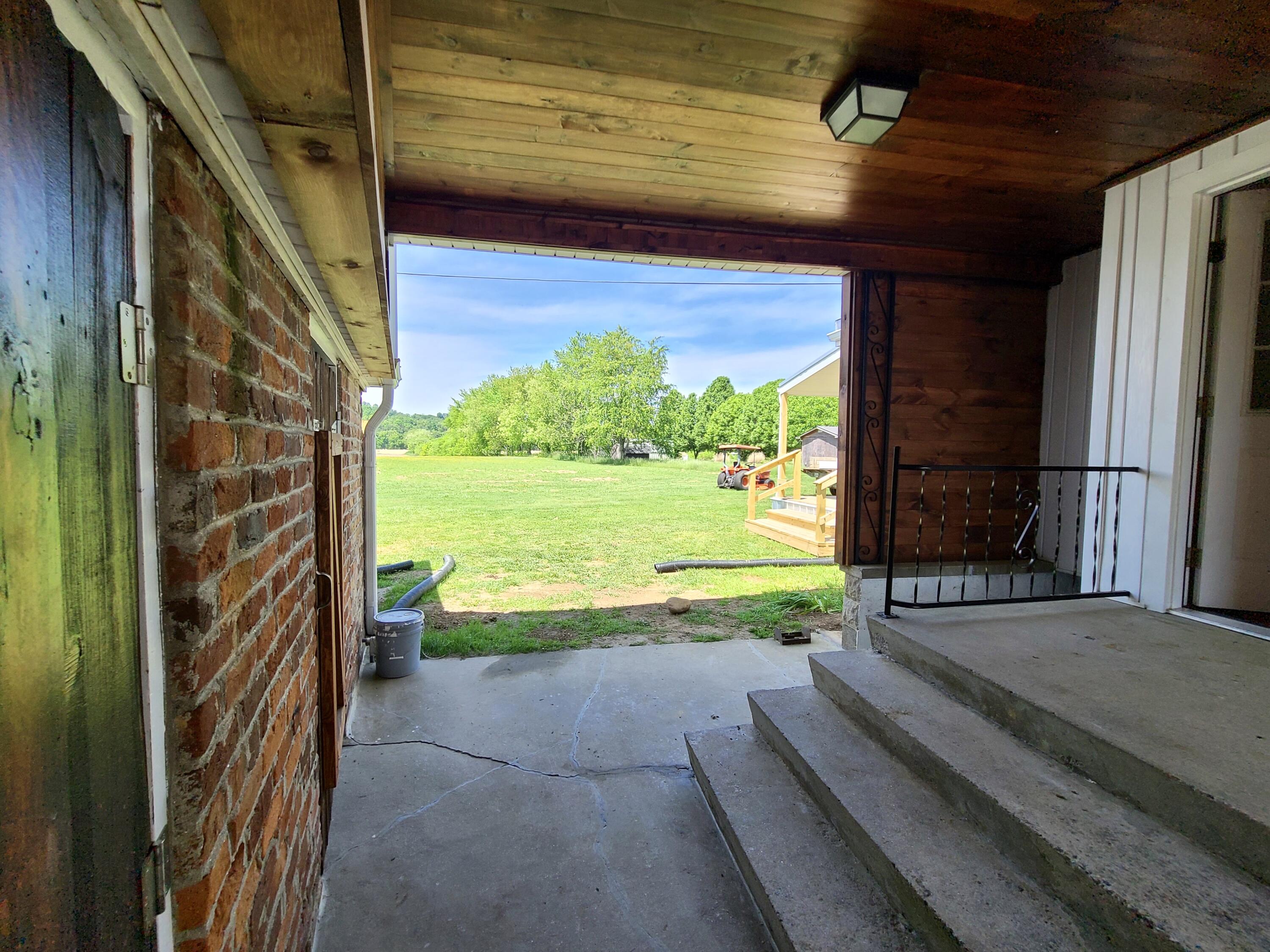 186 Charlie Carson Road Jonesborough, TN 37659 - Photo 36 of 45 598F5431-82B2-4273-ABEA-0F40CF983A88
