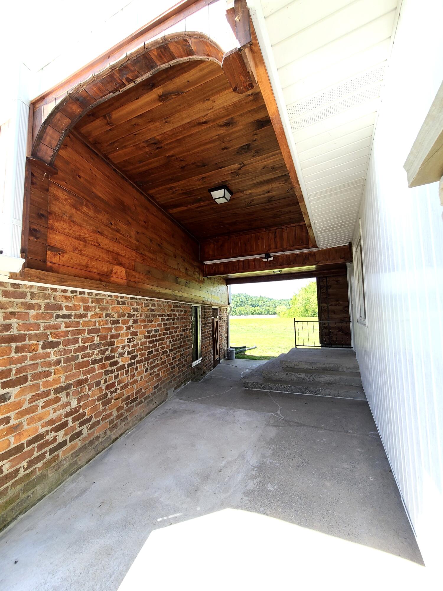 186 Charlie Carson Road Jonesborough, TN 37659 - Photo 5 of 45 35C0F1A0-F57E-4993-AB50-2305C448D984
