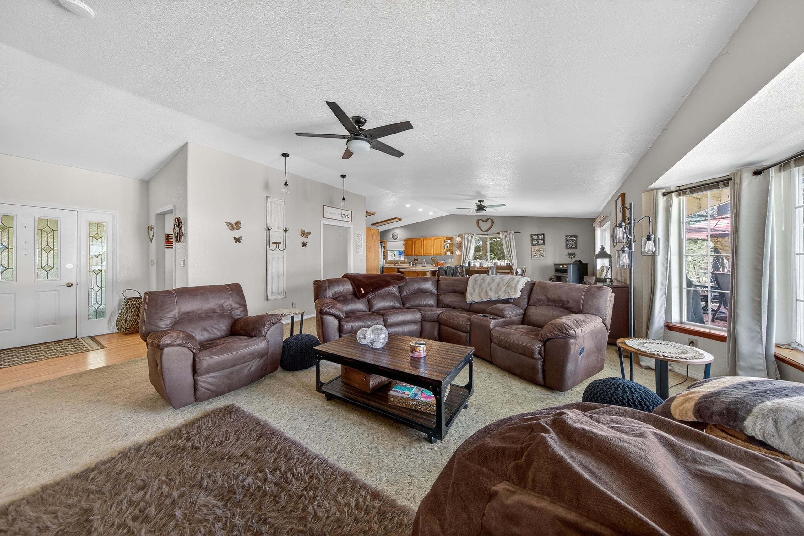 273 Watson Road Chester, CA 96020 - Photo 6 of 36