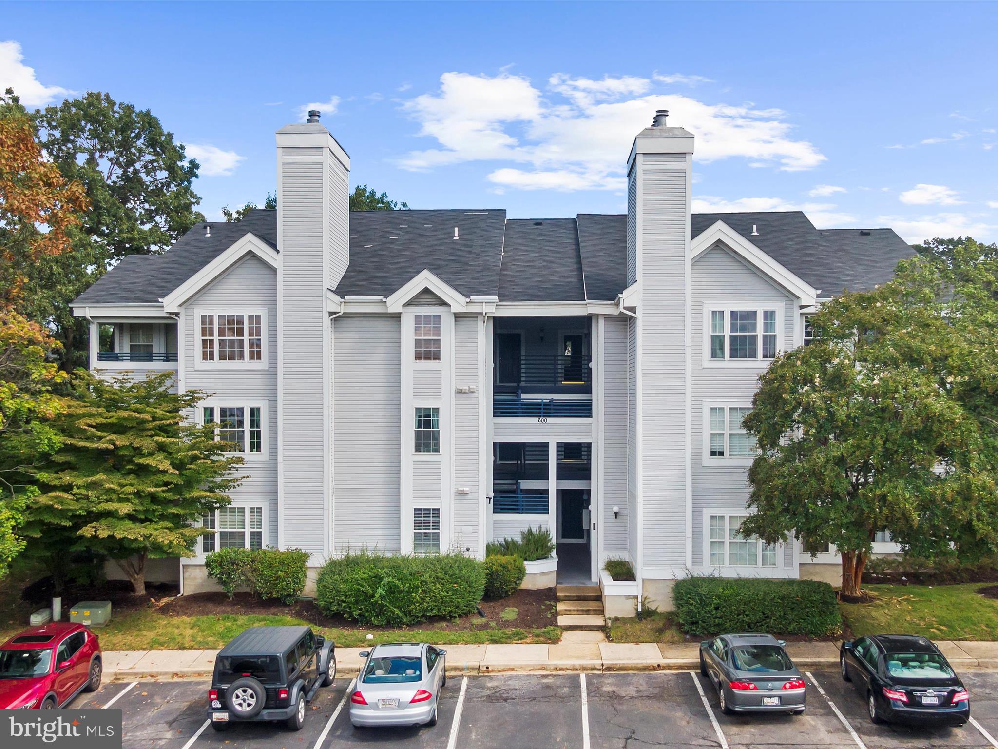 600 Moonglow Road, Unit 302 Odenton, MD 21113 - Photo 3 of 27 Gallery Image 3