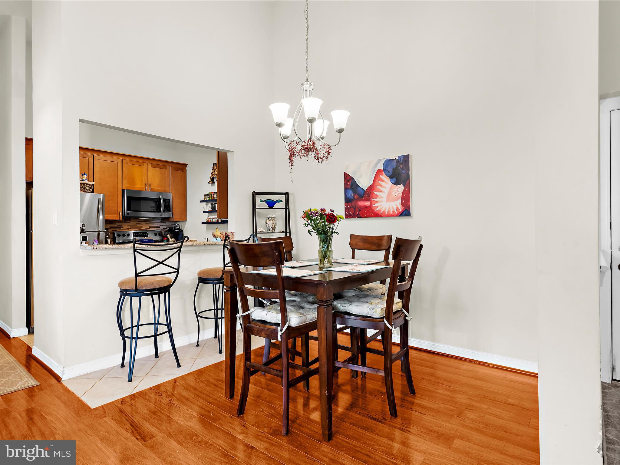 600 Moonglow Road, Unit 302 Odenton, MD 21113 - Photo 8 of 27 Dining Room