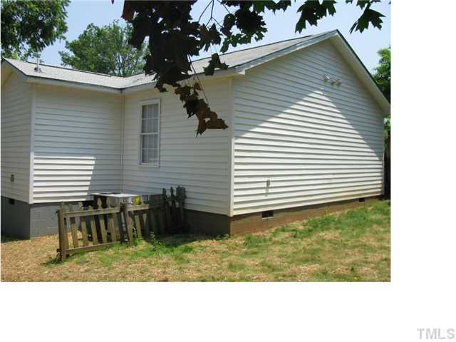 126 Bledsoe Avenue Raleigh, NC 27601 - Photo 5 of 12 Photo 5