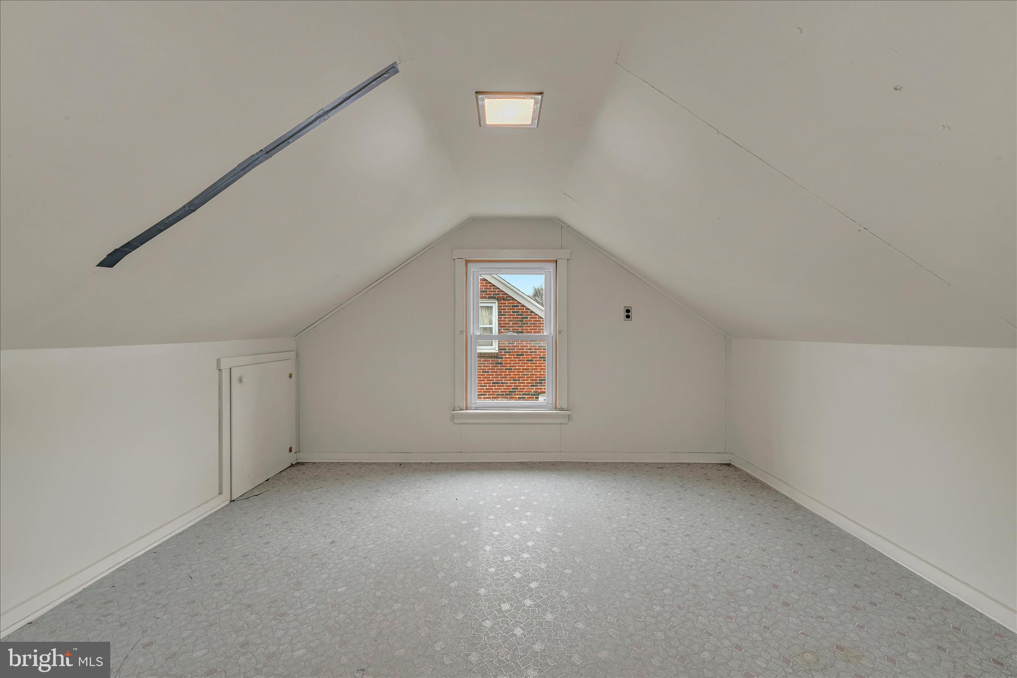 4012 Kutztown Road Temple, PA 19560 - Photo 18 of 30 an empty room with a empty space and windows