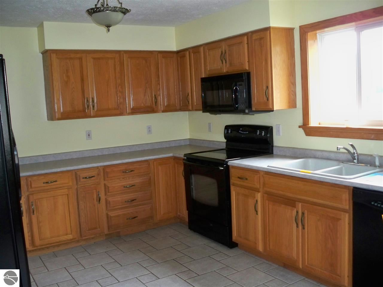 1737 Westfield Road Alger, MI 48610 - Photo 9 of 68 1791782-8.JPG