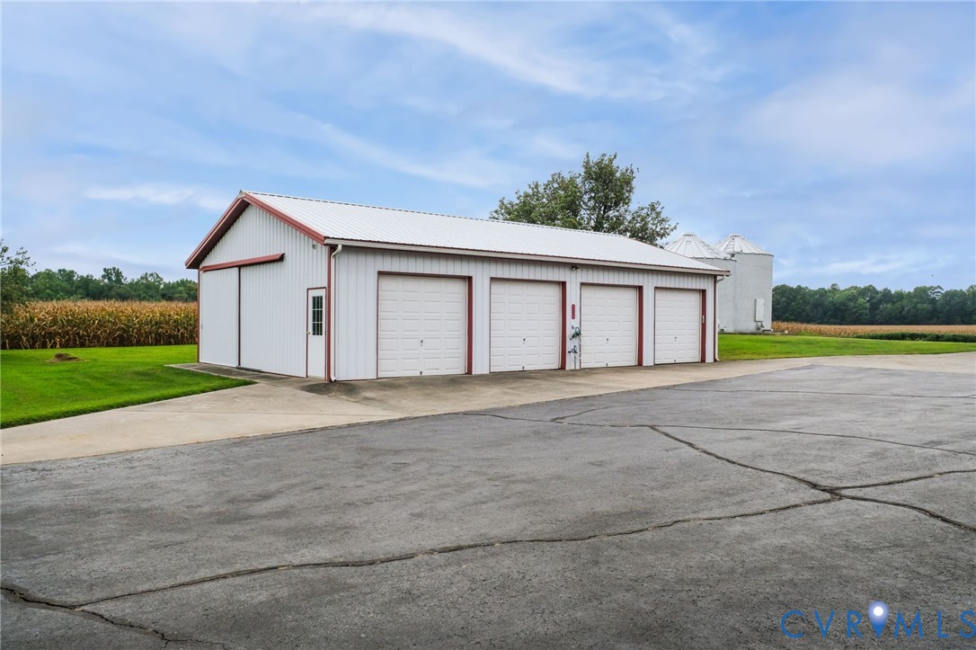 79 Gardy's Mill Road Callao, VA 22435 - Photo 10 of 43