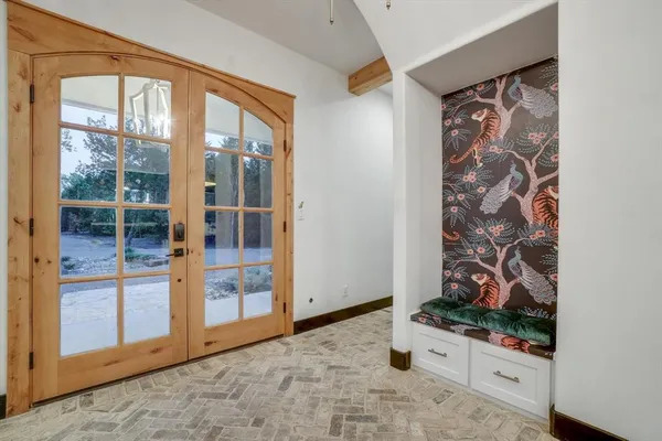 $995,000 | 371 South Ring Road, Waxahachie, TX 75165