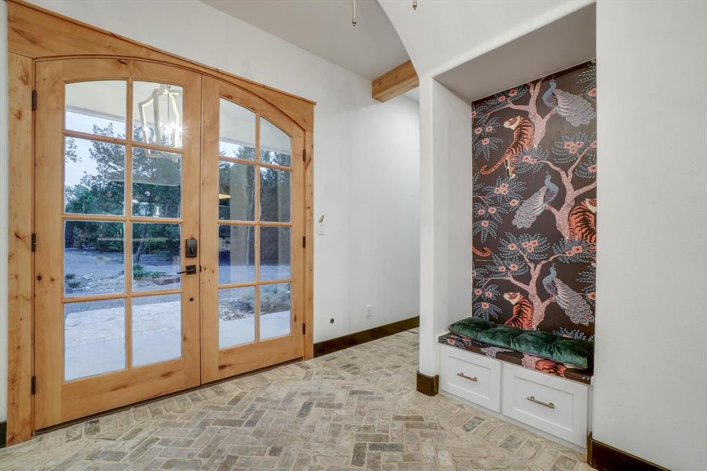 371 South Ring Road Waxahachie, TX 75165 - Photo 8 of 40