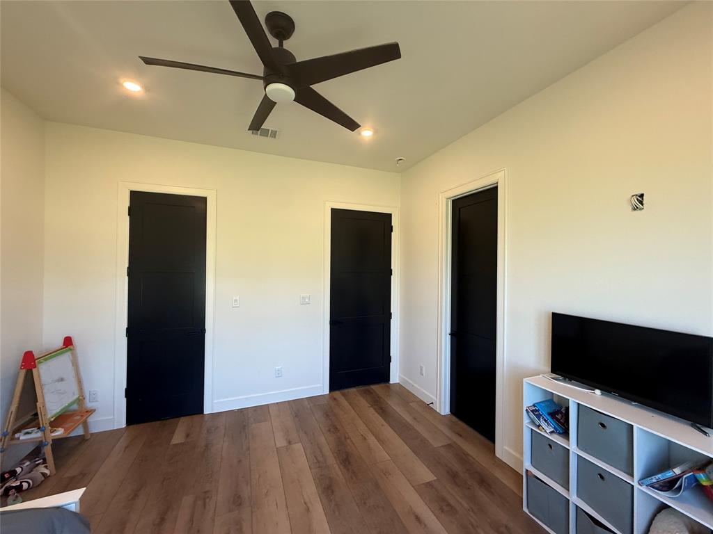 2798 Mockingbird Lane Moody, TX 76557 - Photo 8 of 35 a view of a livingroom with a flat screen tv