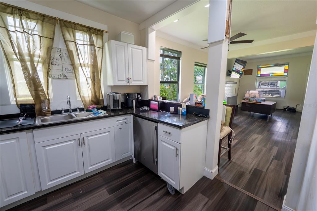 2024 Old Lake Mary Road Sanford, FL 32771 - Photo 9 of 19