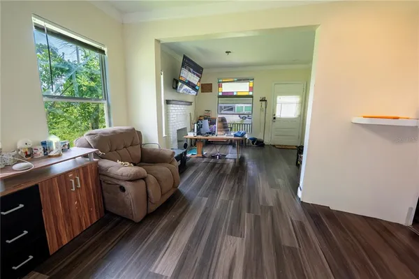 $204,999 | 2024 Old Lake Mary Road, Sanford, FL 32771