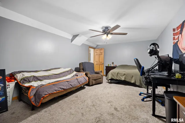 $495,000 | 23544 East Stanley Lane, Canton, IL 61520