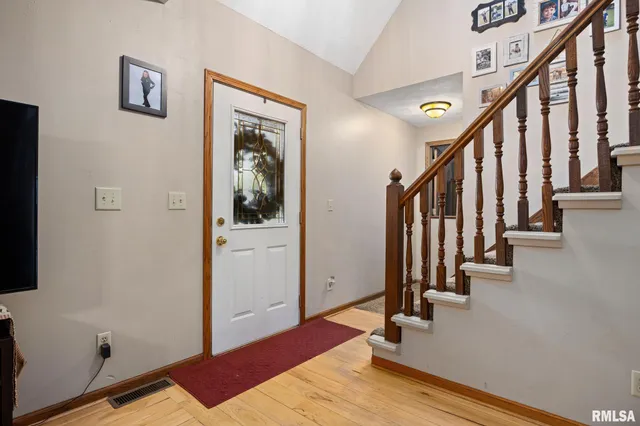 $495,000 | 23544 East Stanley Lane, Canton, IL 61520