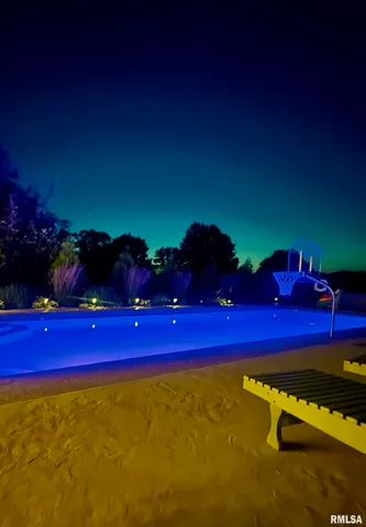 $495,000 | 23544 East Stanley Lane, Canton, IL 61520