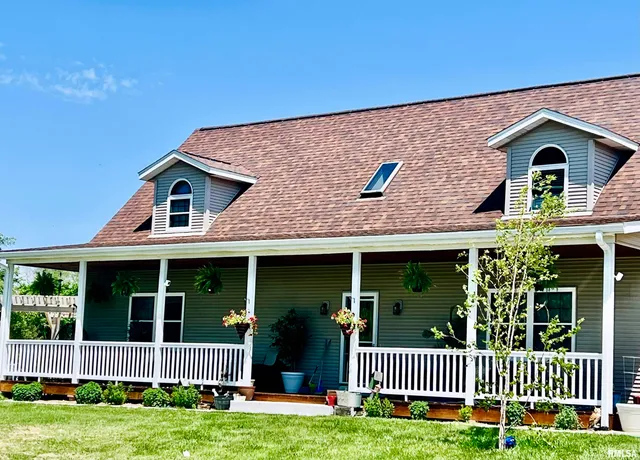 $495,000 | 23544 East Stanley Lane, Canton, IL 61520