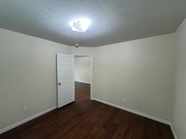 $1,930 | 12002 Jillian Crossing Drive, Houston, TX 77067