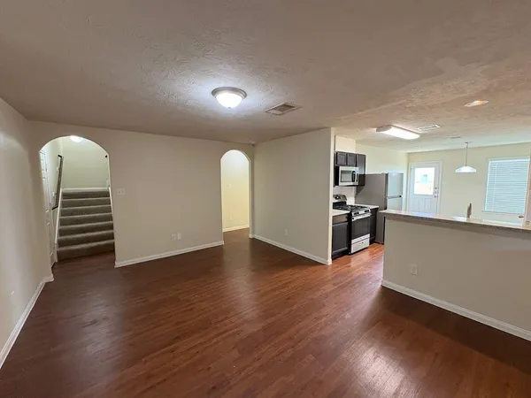 $1,930 | 12002 Jillian Crossing Drive, Houston, TX 77067