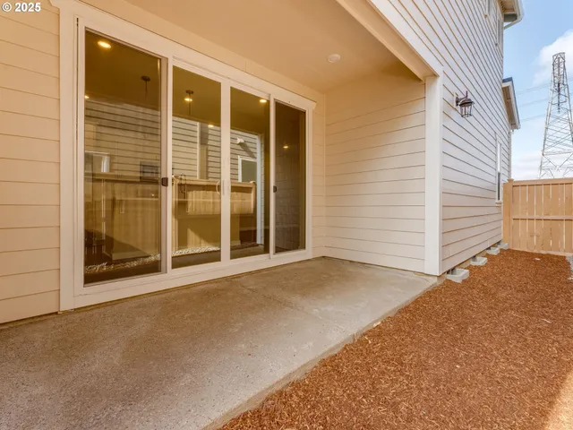 $464,990 | 3648 Southeast 86th Avenue, Hillsboro, OR 97123