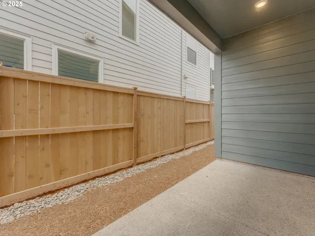 $464,990 | 3648 Southeast 86th Avenue, Hillsboro, OR 97123