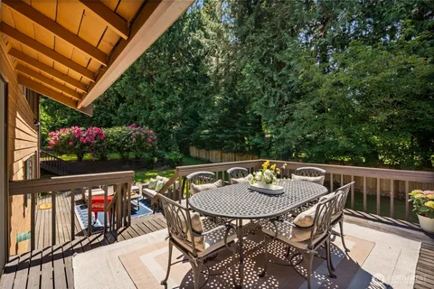 $1,195,000 | 23707 Northeast 63rd Place, Redmond, WA 98053