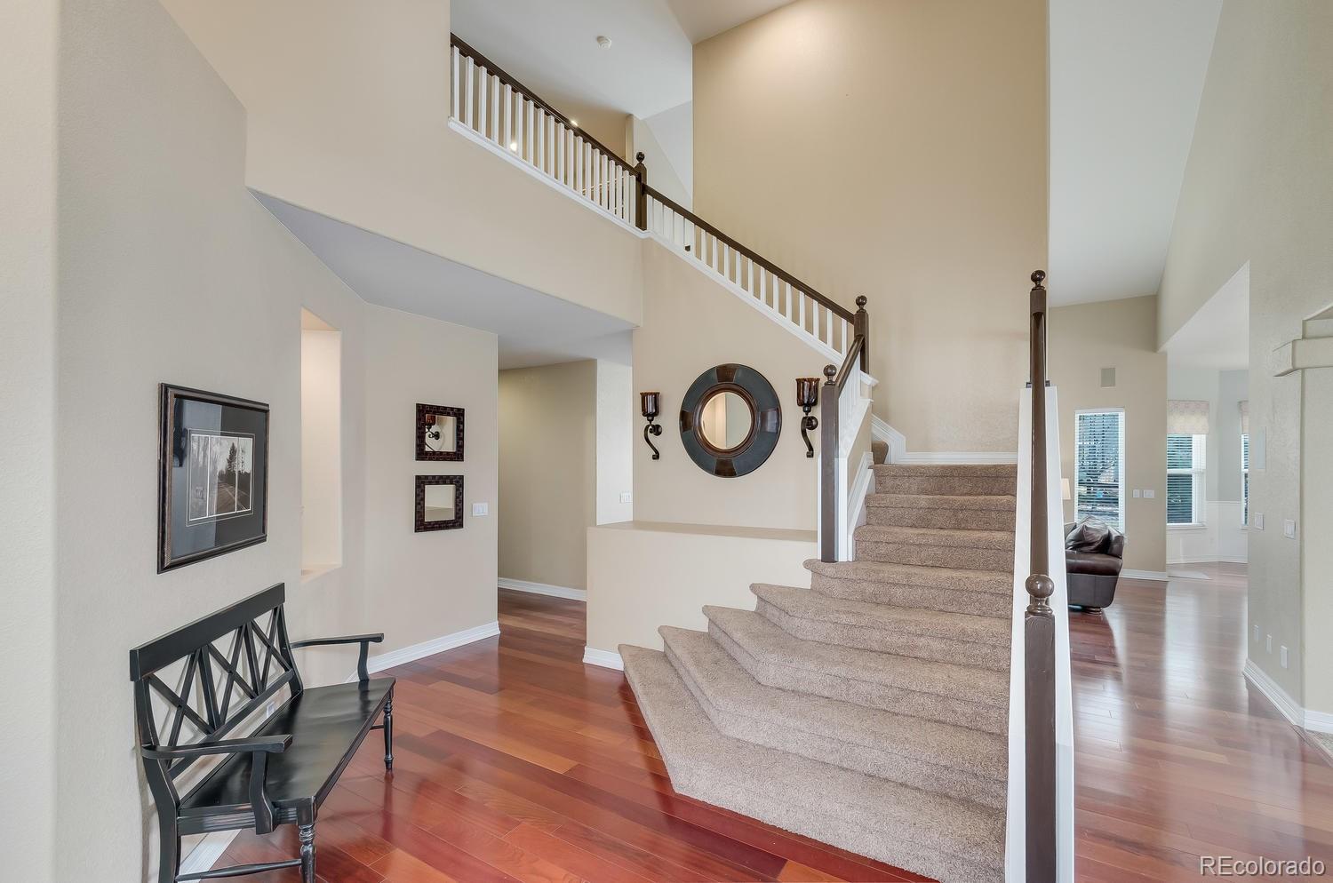 10168 Mockingbird Lane Highlands Ranch, CO 80129 - Photo 5 of 35 Gallery Image 5