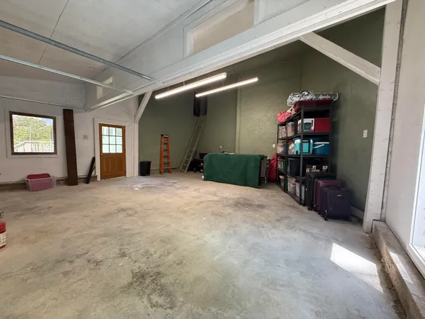 $450,000 | 3826 Cravens Creek Road Southwest, Roanoke, VA 24018